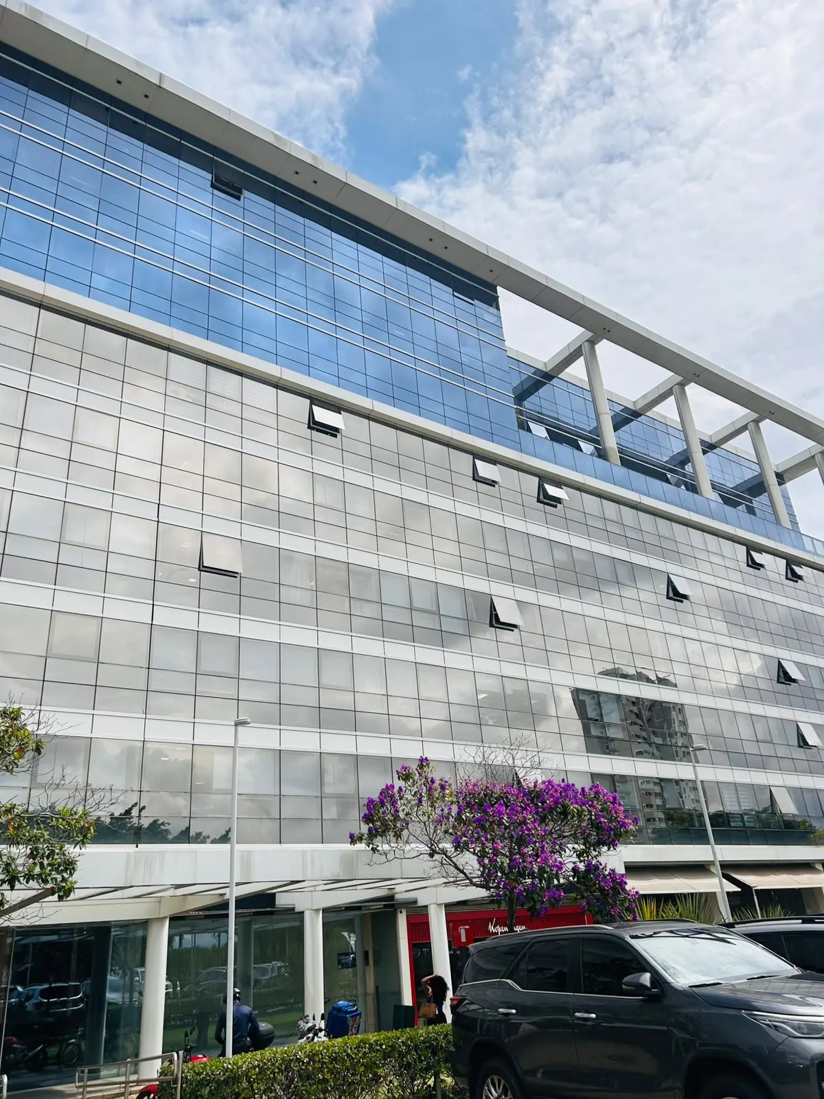 Fachada do edifício do escritório